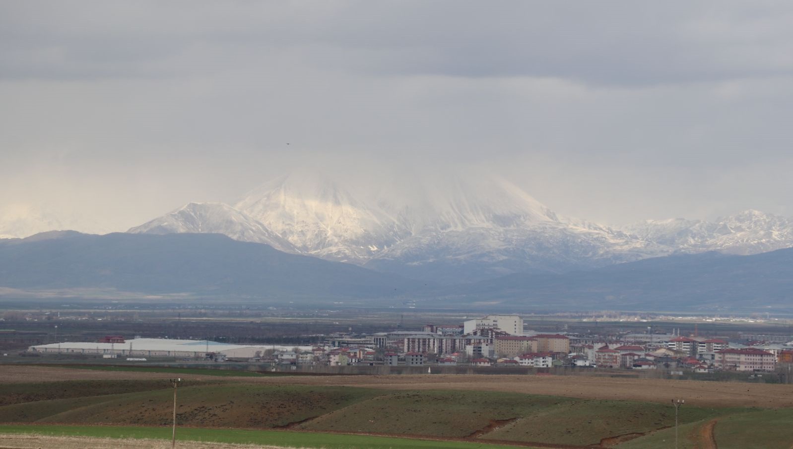ermenistandan agri dagi karari sinir damgalarindan kaldiriliyor js3qleSL