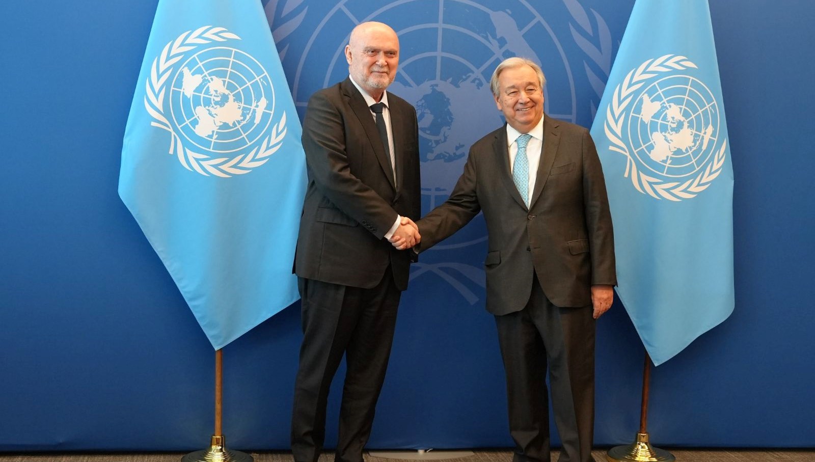 guterresten sinirliogluna sicak karsilama evine hos geldin XLI65uP6