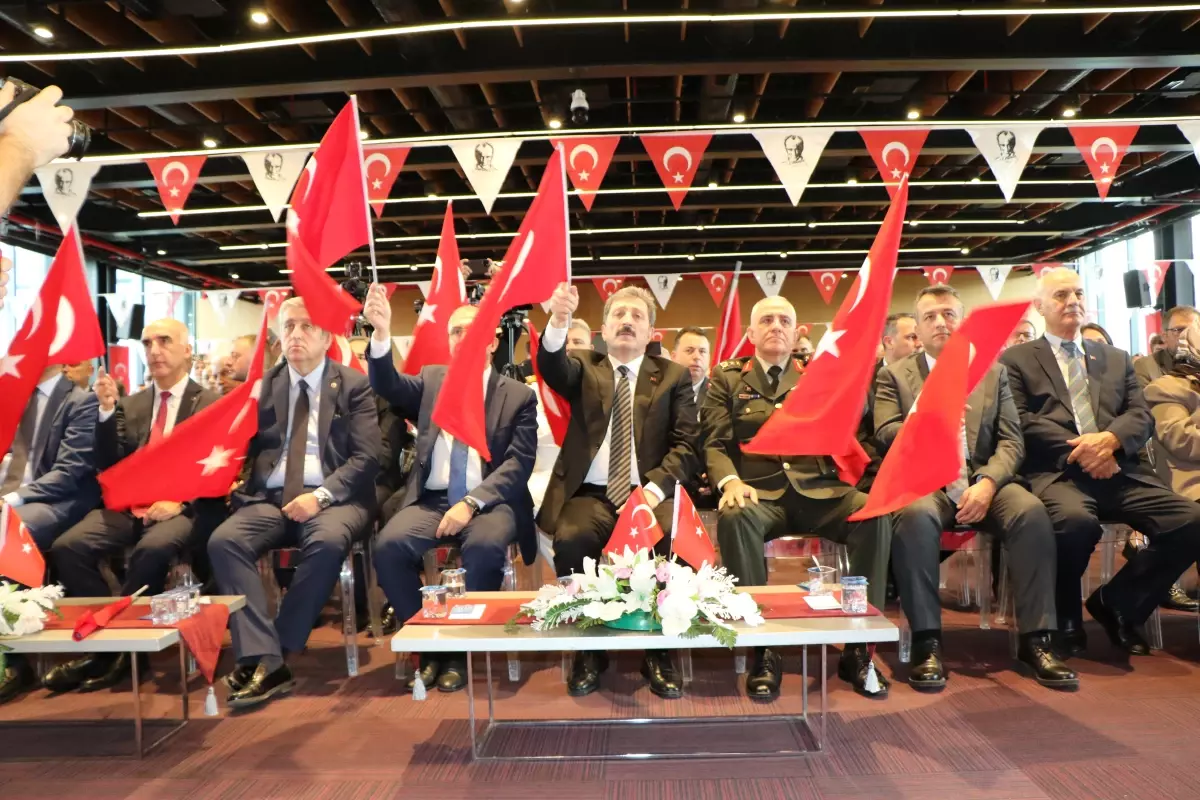 samsundaki torenlere tekerlekli sandalyesiyle katilan 87 yasindaki kore gazisine vefa riacsFj6