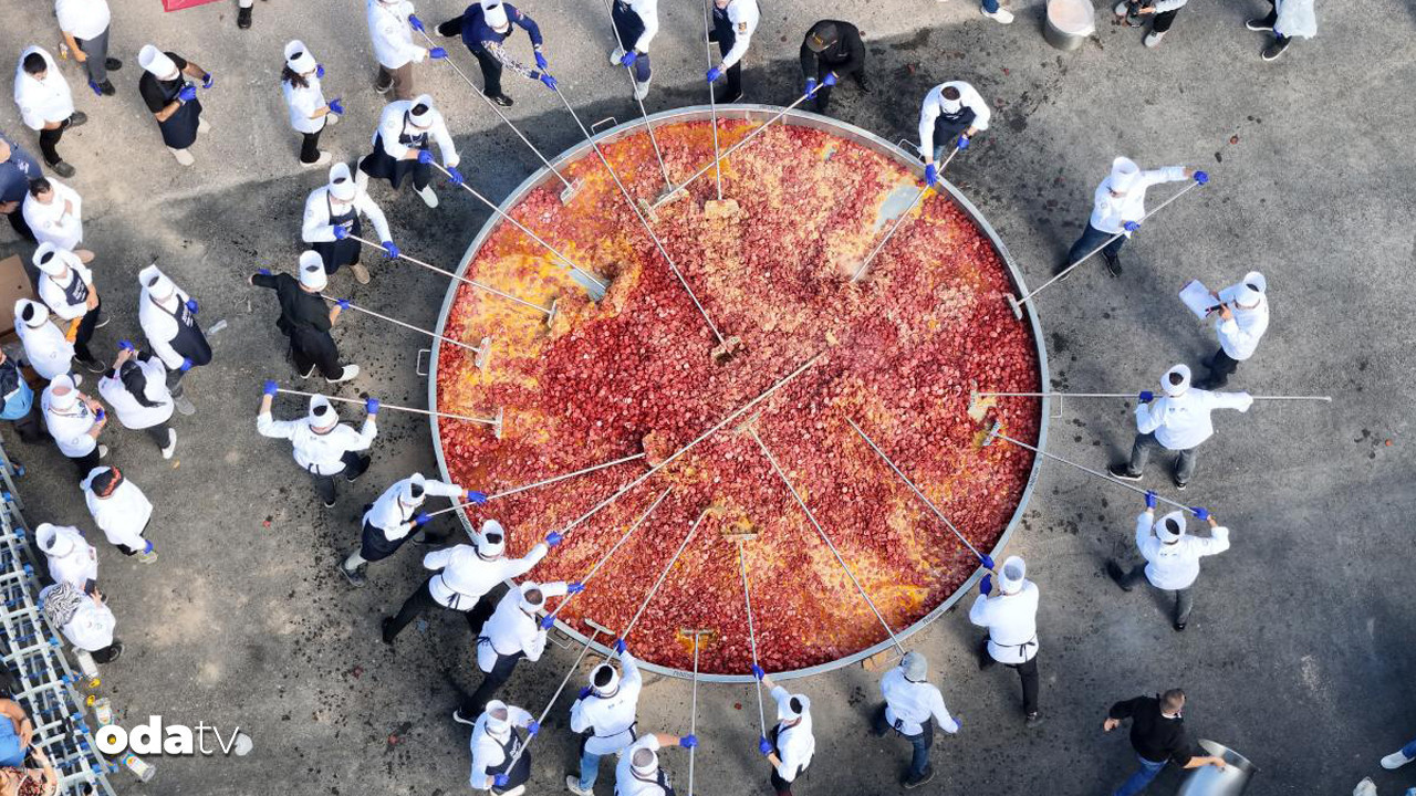 sucuklu yumurta rekoru kirildi wPmsjS7U