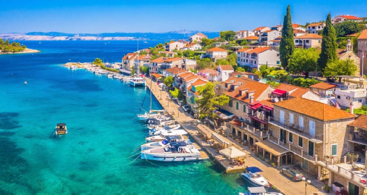 turklerin yeni rotasi oldu hem ab ulkesi hem de cok ucuz OUAFCDG2