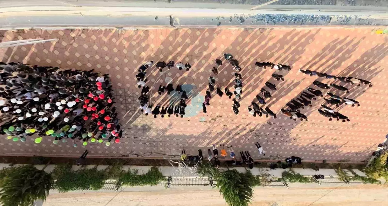 adiyaman doga kolejinden filistine destek koreografisi eBdDeD5q