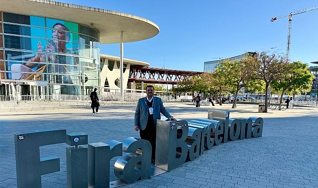 baskan demirden barcelonadaki fuarda smart torbali mesaisi 5Lup5P2F.jpg