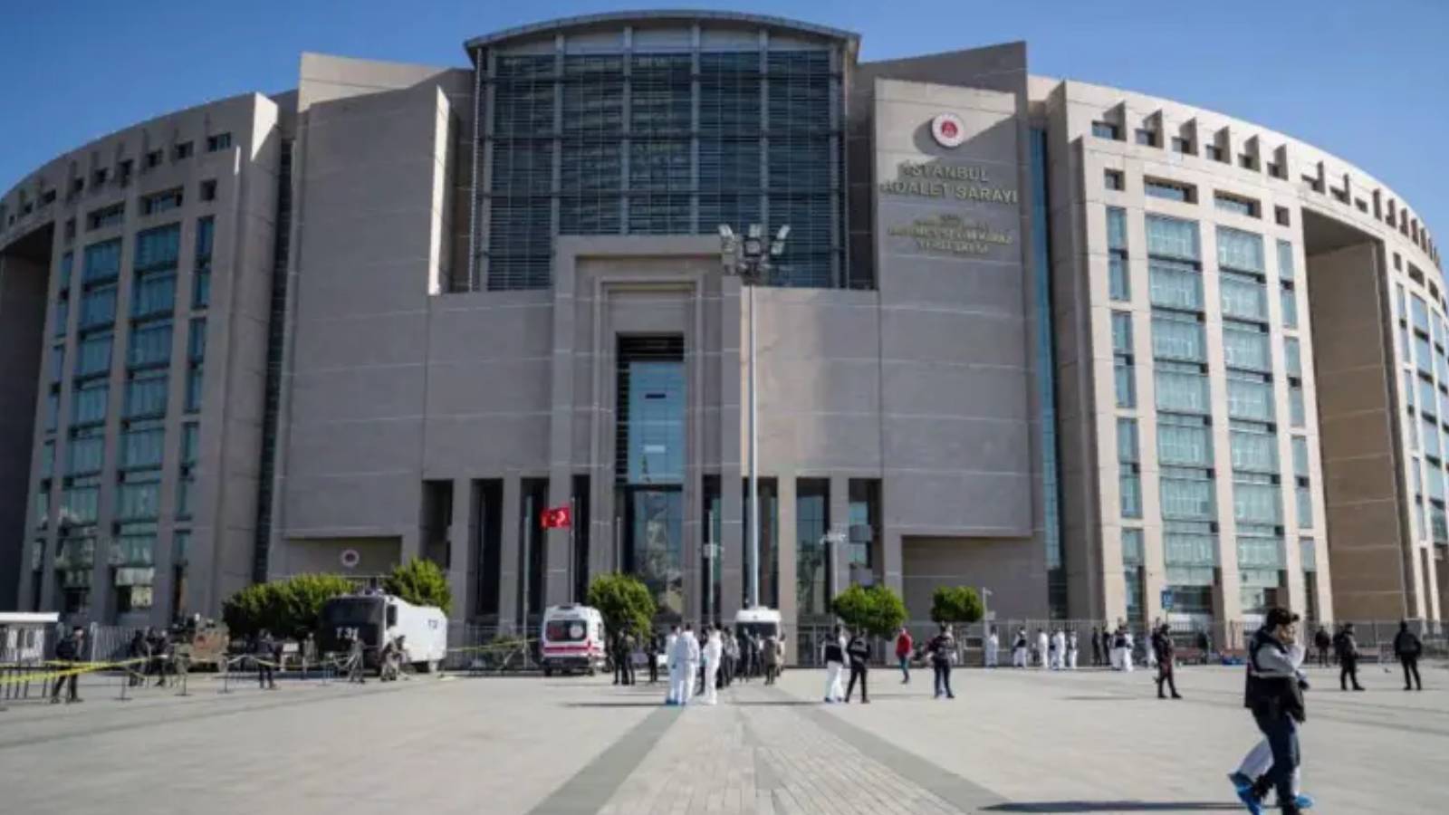 belediye baskanlari milletvekilleri imamoglu aziz ihsan aktas iddianamesinde kimlerin adi geciyor dMPlQXHm.jpg