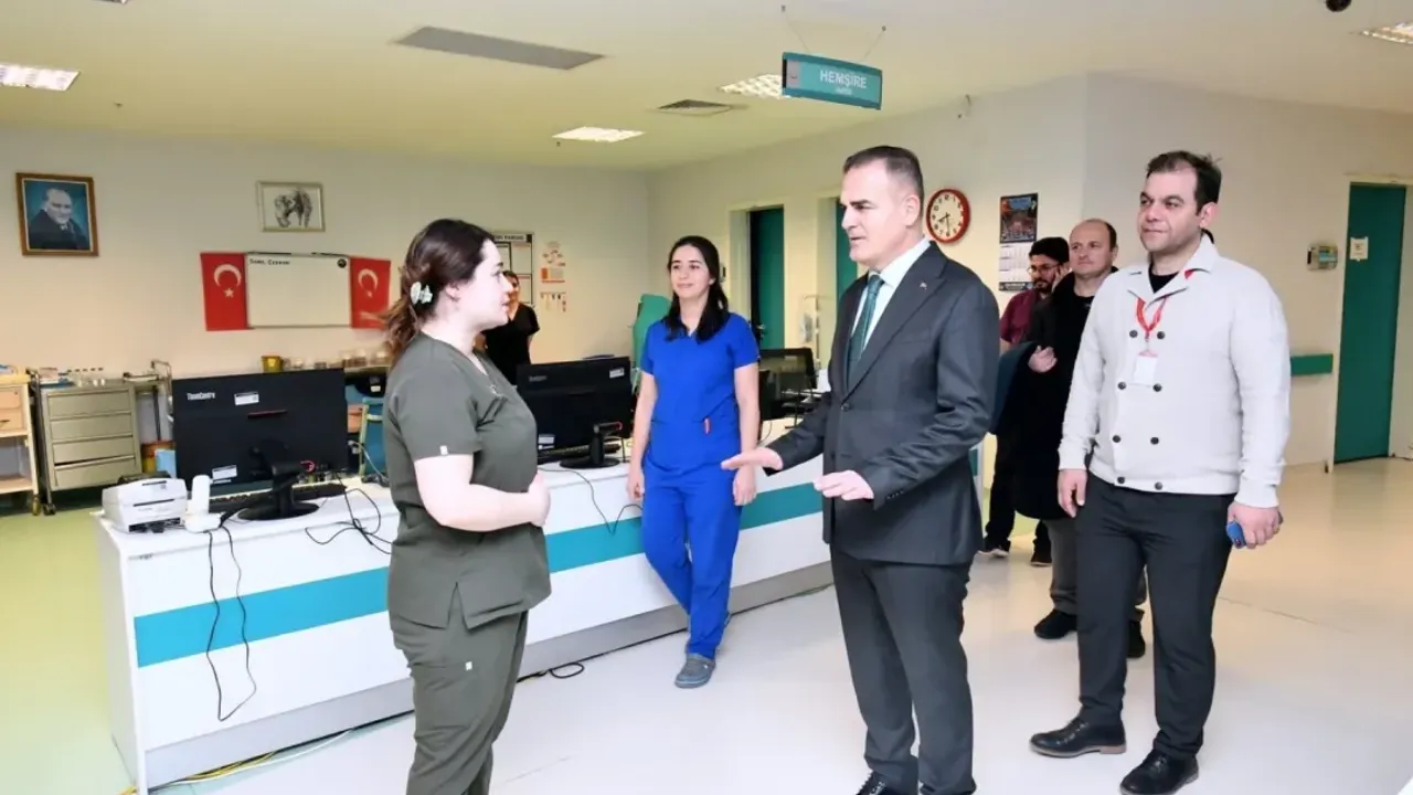 Vali’den Moral Ziyareti