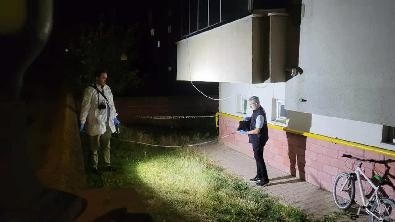 Balkondan düşen yaşlı adam hayatını kaybetti